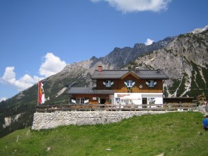 ERICH H�tte (1546 m)
