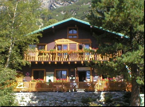 Zamkovszky-mened�kh�z (1475 m)